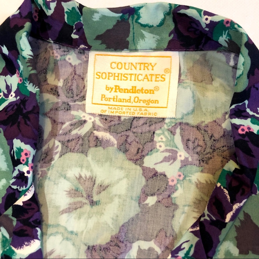 Pendleton Vintage Button Down Top - image 4